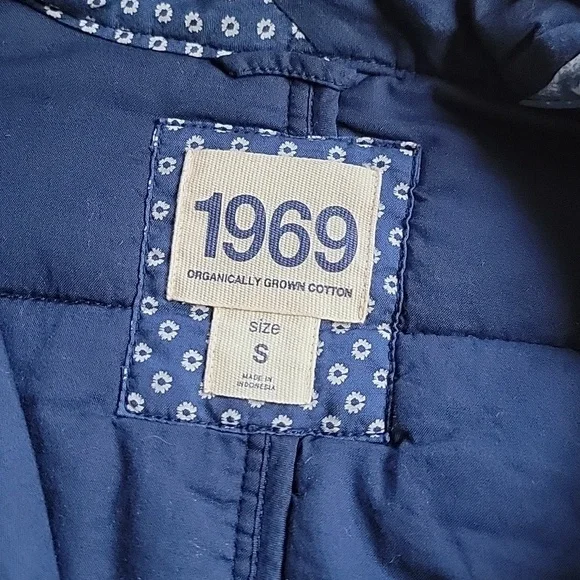 GAP Organic Cotton Bandana Print Quilt Bomber Jacket - Picture 7 of 8